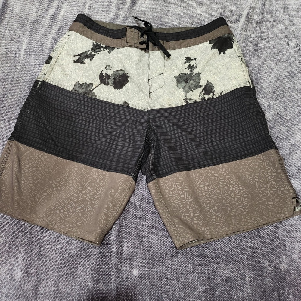 ONeill Hyperfreak Board Shorts Mens 32 Colorblock Floral Swim Trunks Brown Black
